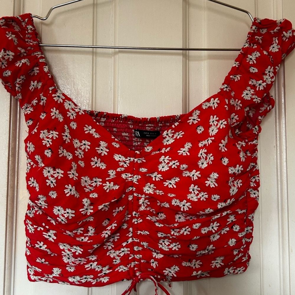 Zara Red Floral Ruched Crop Top